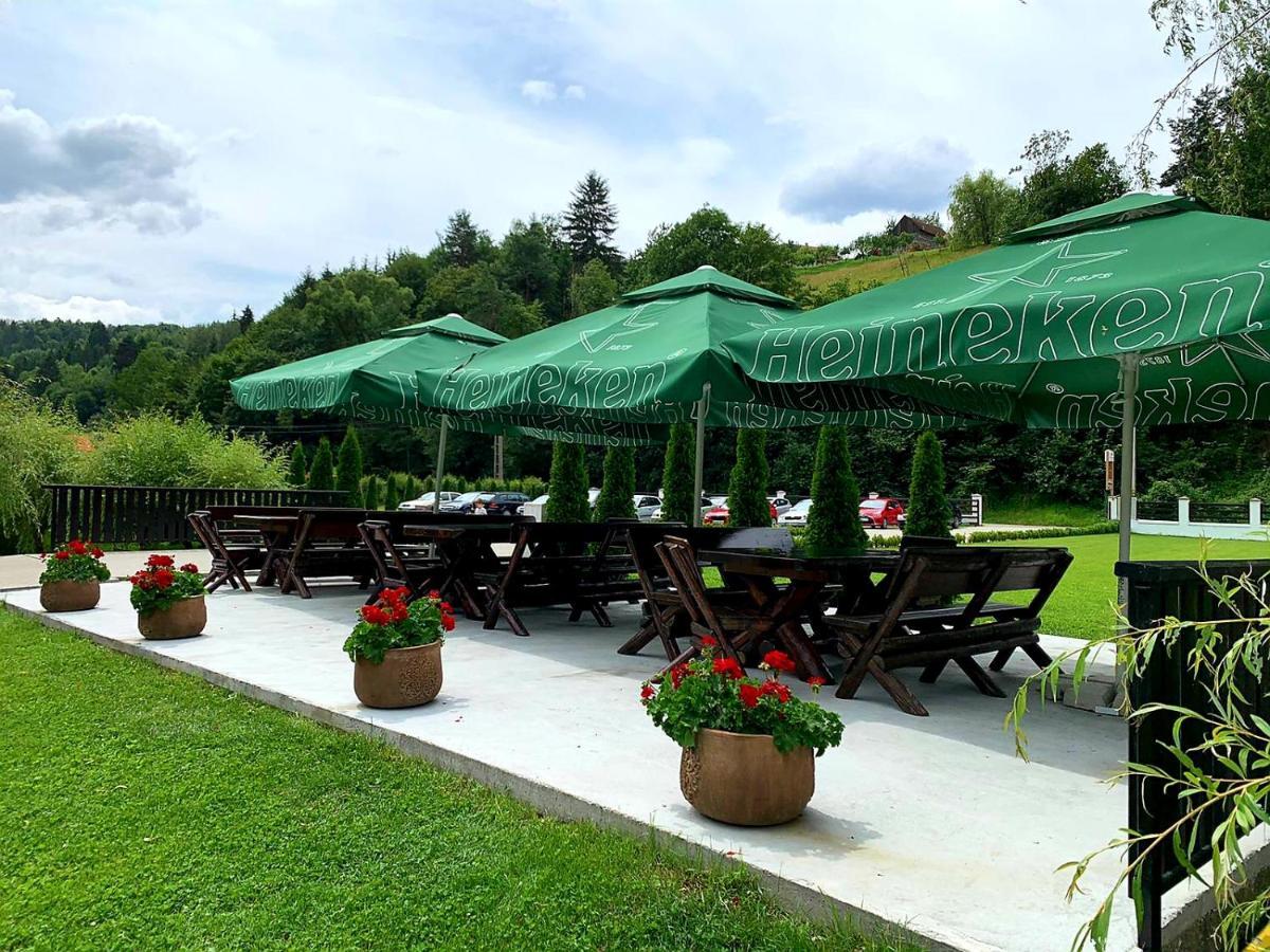Flori De Mar Hotel Poiana Mărului Zewnętrze zdjęcie