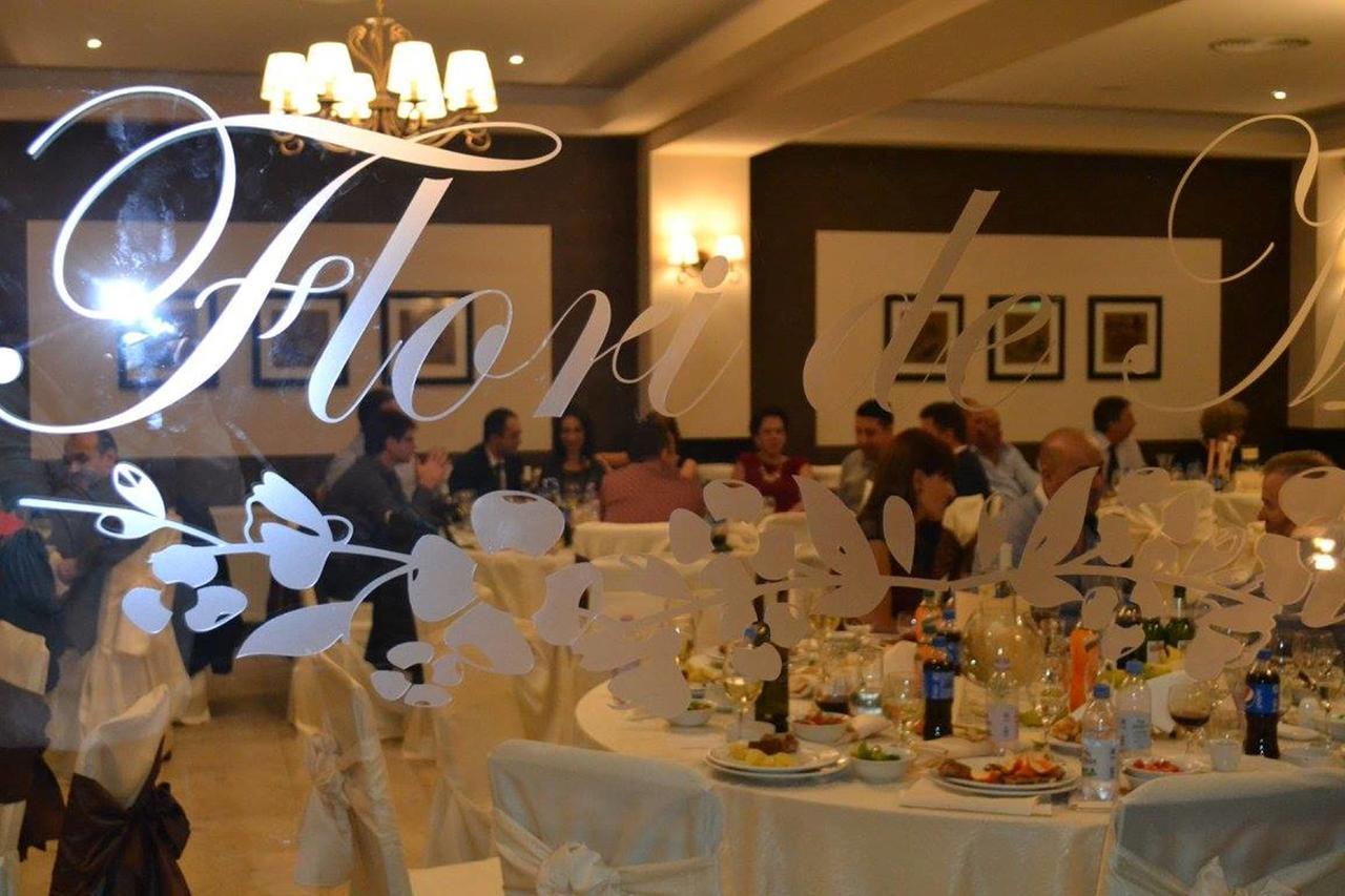 Flori De Mar Hotel Poiana Mărului Zewnętrze zdjęcie