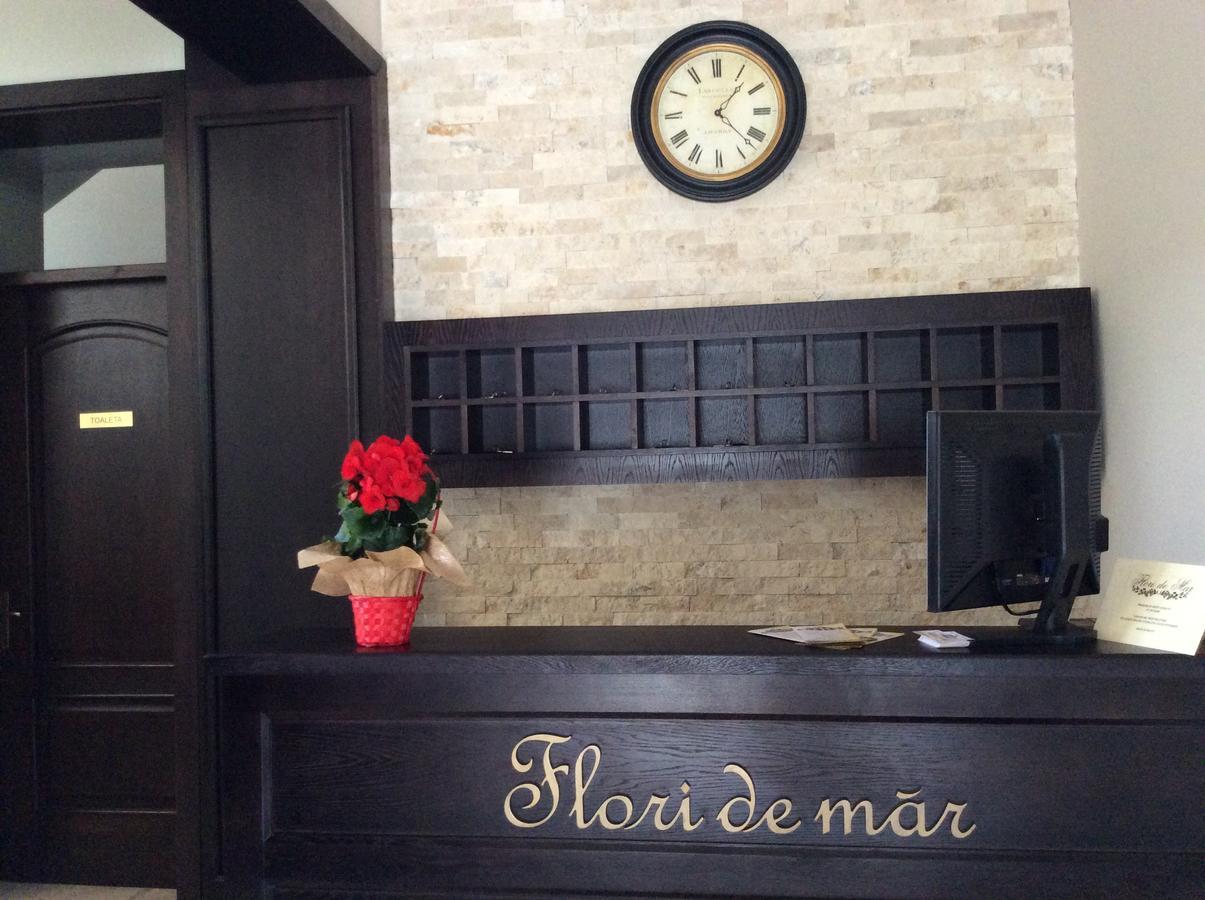 Flori De Mar Hotel Poiana Mărului Zewnętrze zdjęcie