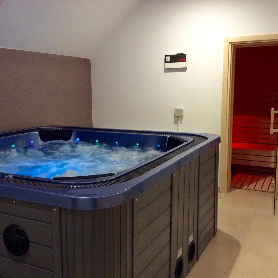 Flori De Mar Hotel Poiana Mărului Zewnętrze zdjęcie